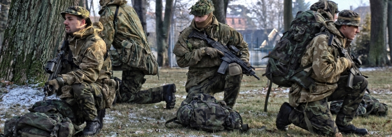 01._zaujeti_kruhove_obrany_pri_zastavce.jpg