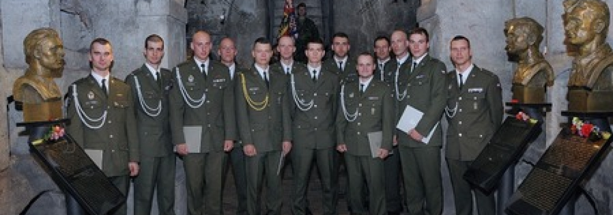7-kurz-absolvovalo-13-prislusniku-acr_2.jpg