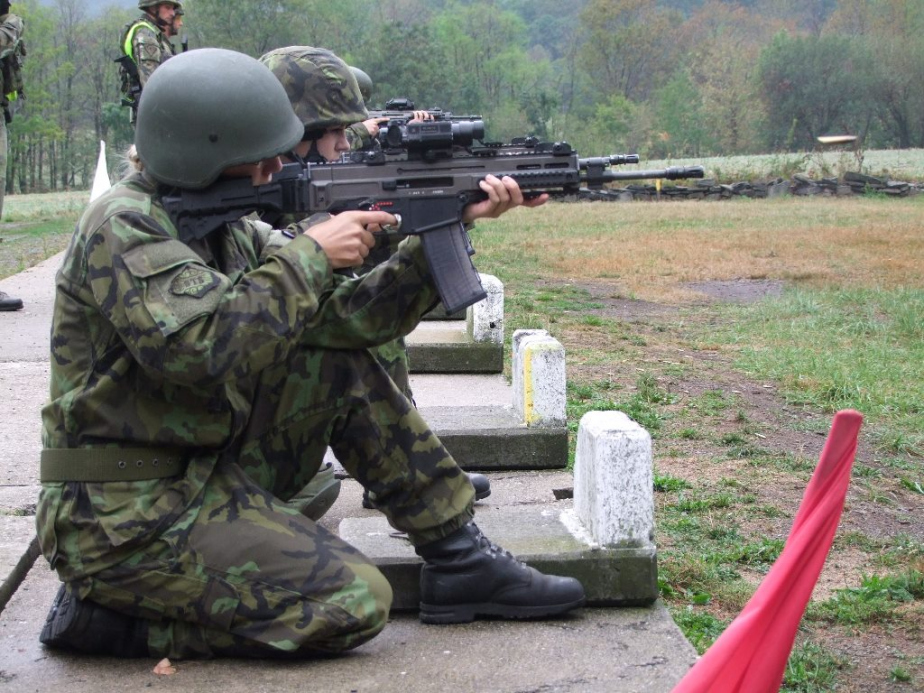 komplexni_polni_vycvik_zaku_vojenske_stredni_skoly_03.jpg
