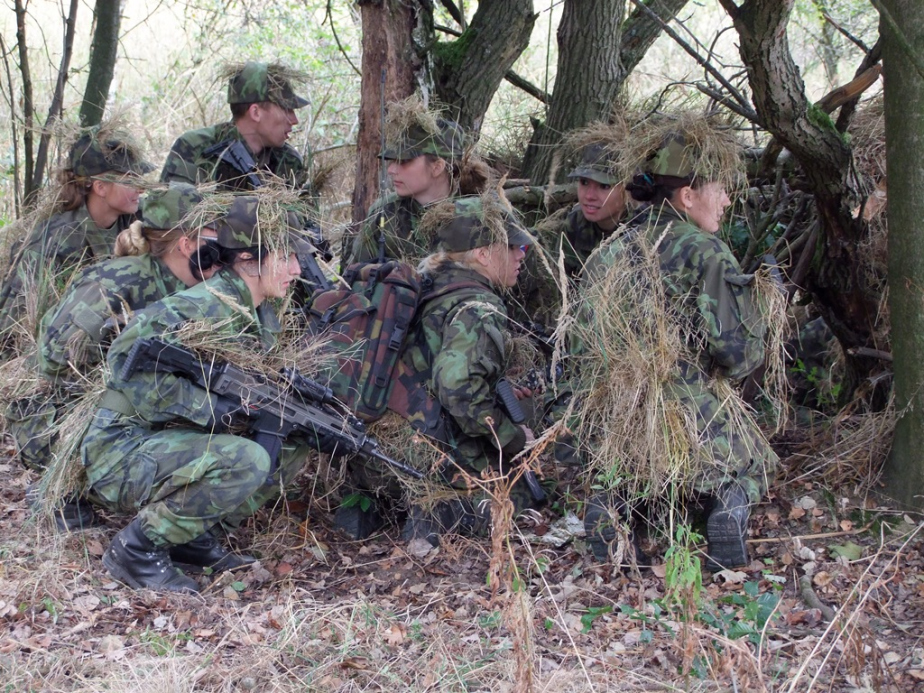 komplexni_polni_vycvik_zaku_vojenske_stredni_skoly_05.jpg
