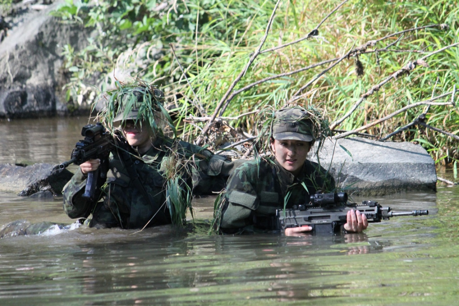 komplexni_polni_vycvik_zaku_vojenske_stredni_skoly_09.jpg