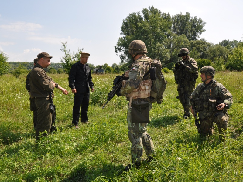 vycvik_bojovych_drilu_5._sr_baf_uu_acr_rs_06.jpg