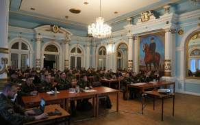 5.	Historický prostor Zrcadlového sálu byl zcela zaplněn