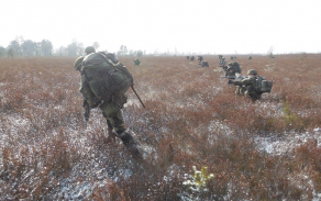 Útok následoval po zhruba 20 km přesunu