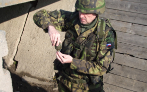 04strelby_2012040602.jpg