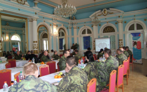07_cls_20120427_01.jpg