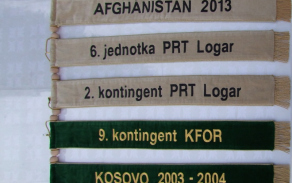 54_01.jpg