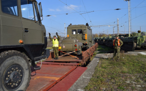Dokonalá souhra mezi řidičem a navádějícím