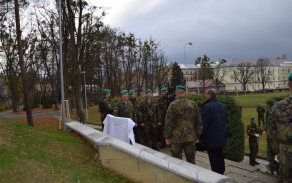 Vyvrcholením oslav bylo odhalení památníku padlým příslušníkům 7. mechanizované brigády